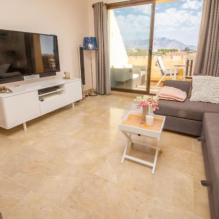 Duquesa Village 16,62,32 Manilva Bagian luar foto
