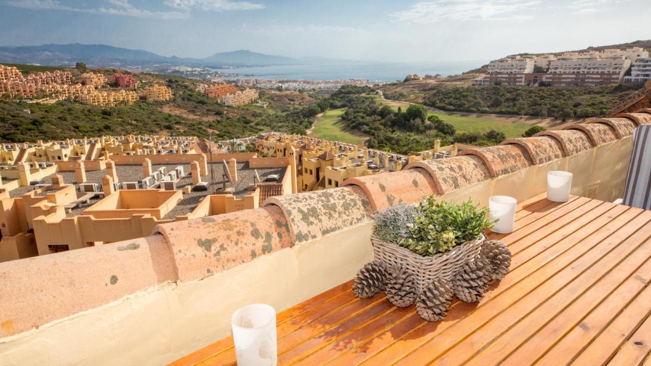 Duquesa Village 16,62,32 Manilva Bagian luar foto
