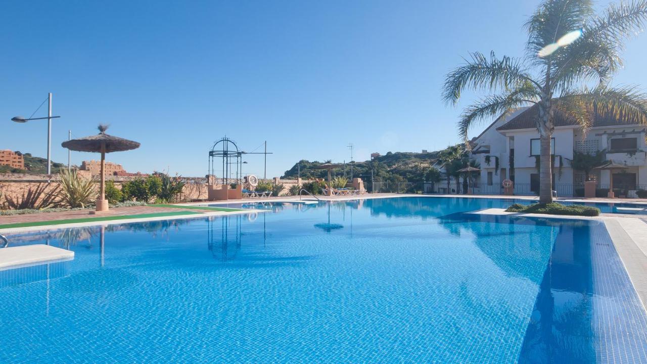 Duquesa Village 16,62,32 Manilva Bagian luar foto